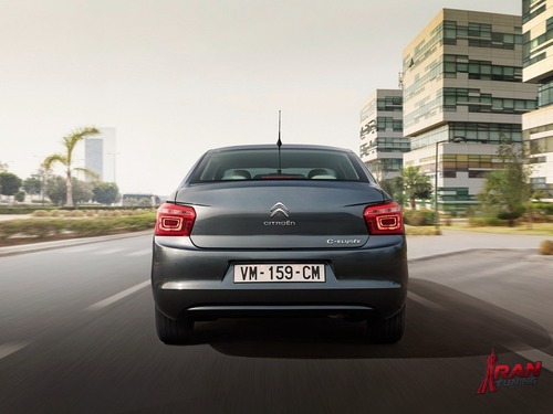 نمای عقب سیتروئین سی الیزه
